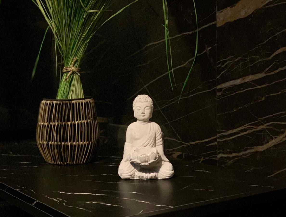 Romantic Wellness Apartment Colosseo المظهر الخارجي الصورة