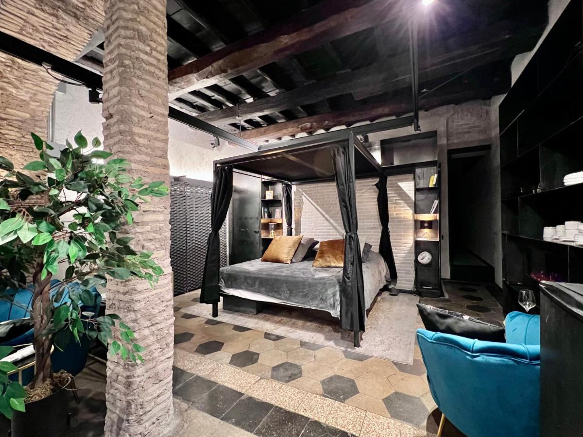 Romantic Wellness Apartment Colosseo المظهر الخارجي الصورة
