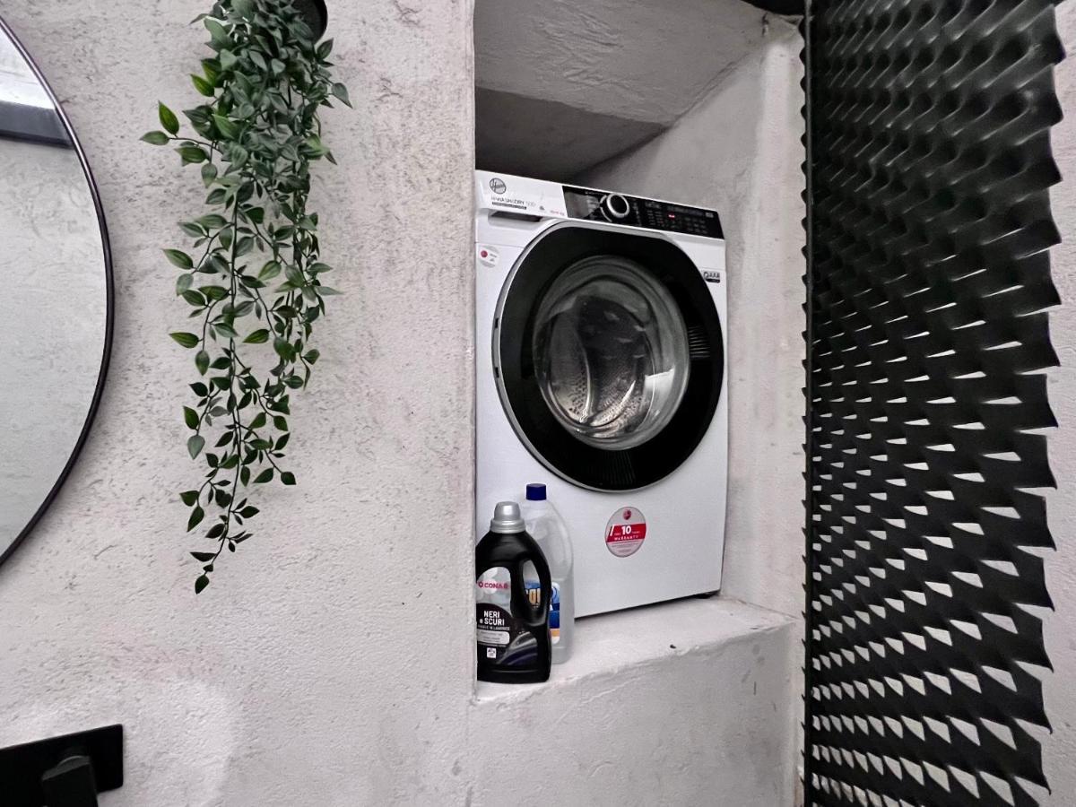 Romantic Wellness Apartment Colosseo المظهر الخارجي الصورة