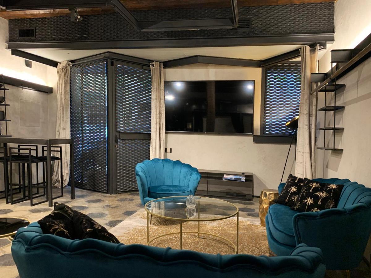 Romantic Wellness Apartment Colosseo المظهر الخارجي الصورة
